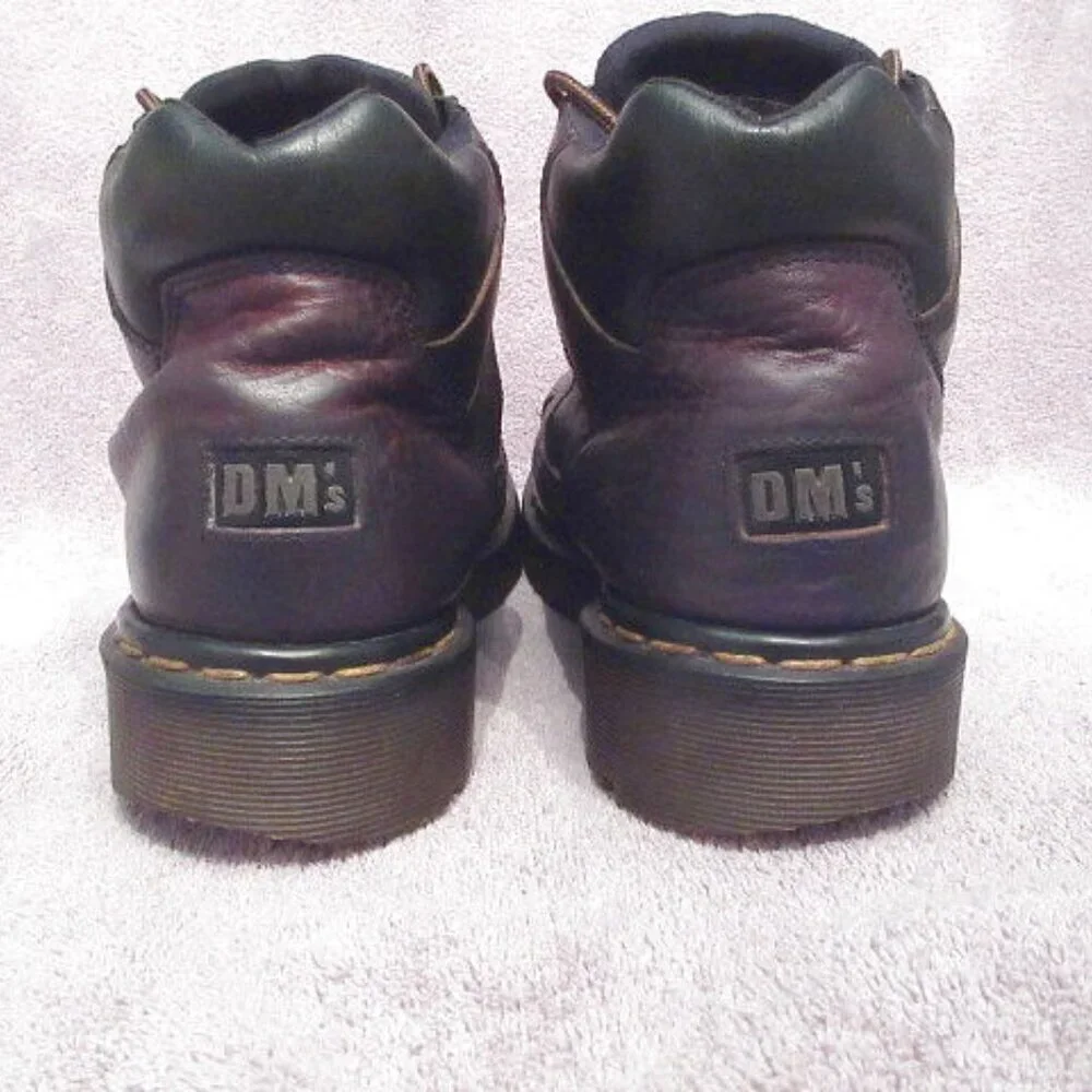 Vtg Dr. Doc Martens Mens Boots Size 9 Leather Chunky Combat Made In England